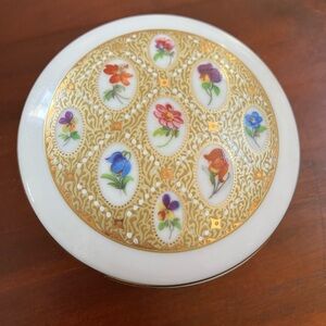 Vintage Porcelain Czech Floral Trinket Box. Lesov Concordia Royal Prague.